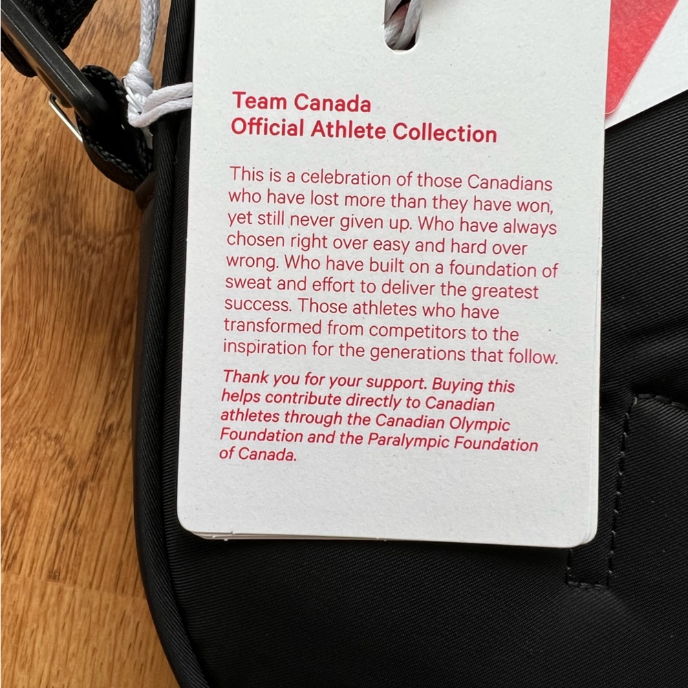 Lululemon Team Canada Future Legacy Crossbody Bag - Picture 9 of 11